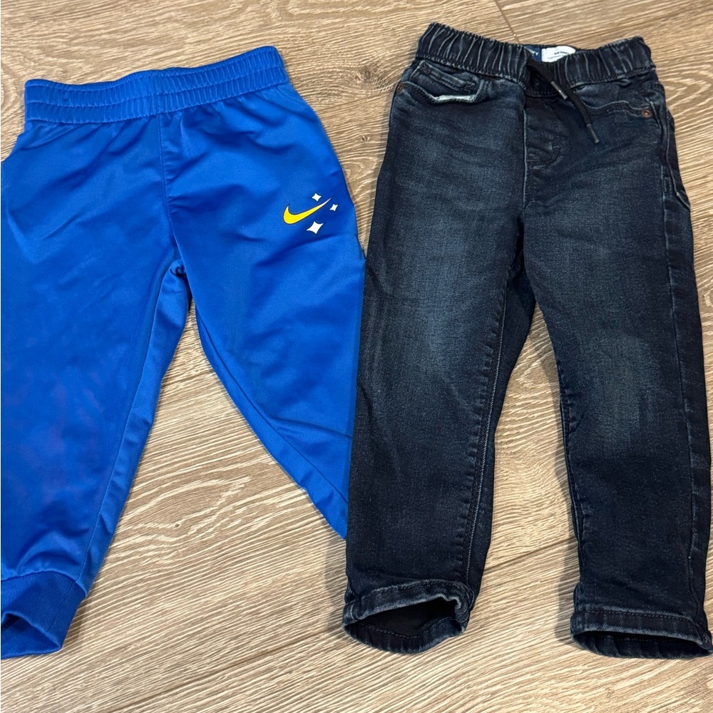 2 pairs of pants